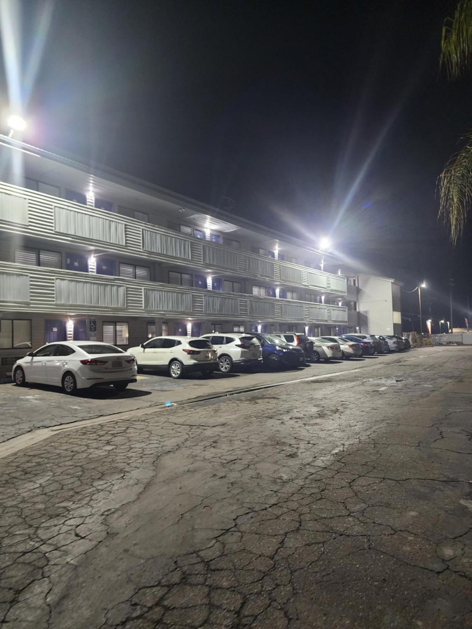 Budget Inn Corcoran Luaran gambar